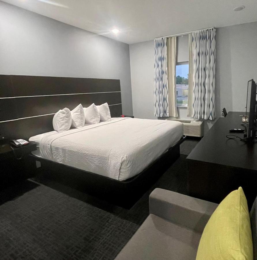 Days Inn By Wyndham Zachary La Екстер'єр фото