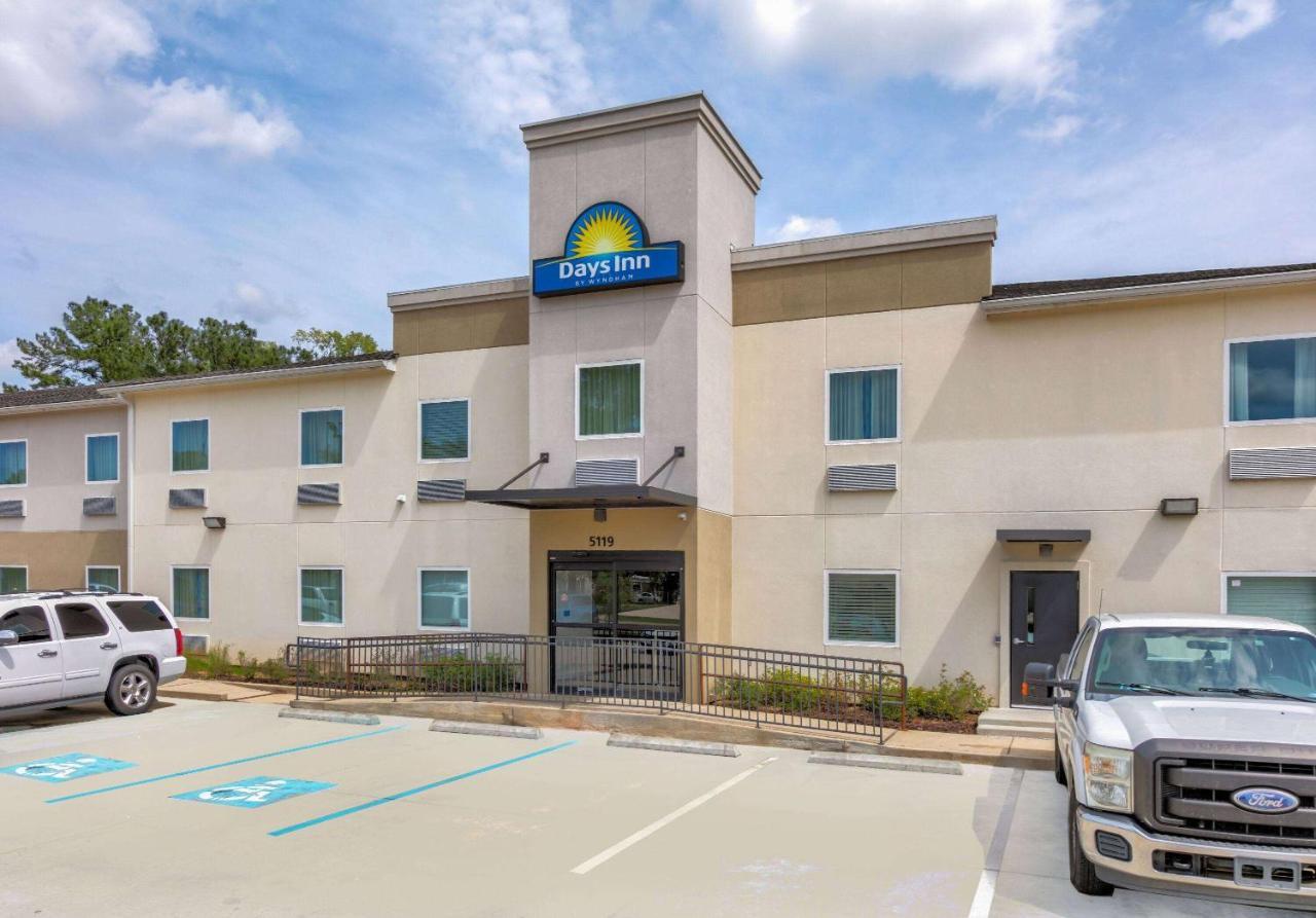 Days Inn By Wyndham Zachary La Екстер'єр фото